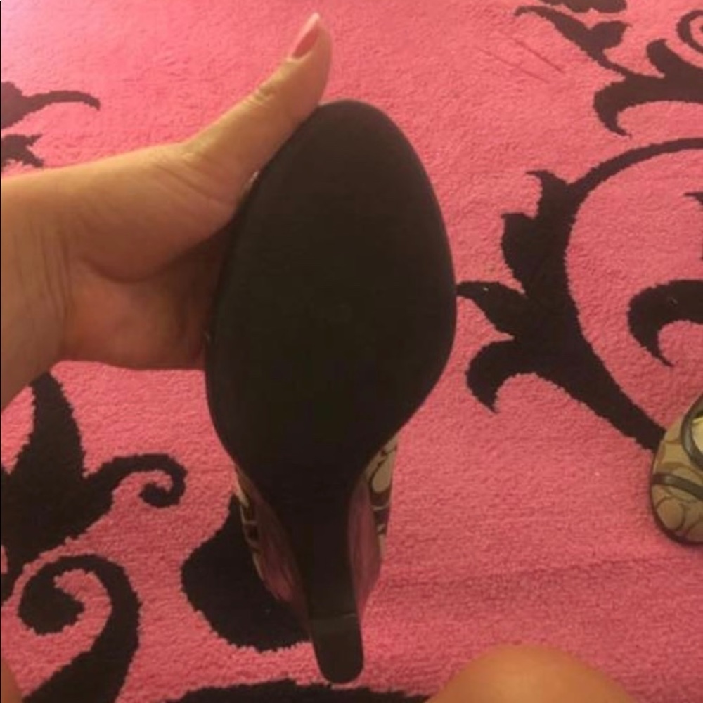 Coach close toed wedge heels - Picture 3 of 3